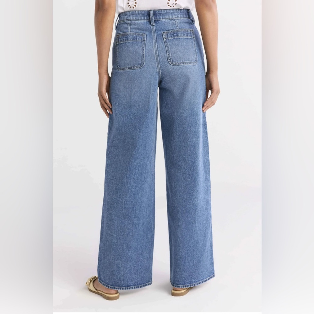 Free Assembly Women's and Women's Plus Wide Leg Jeans with Patch Pockets 14 - Picture 2 of 4